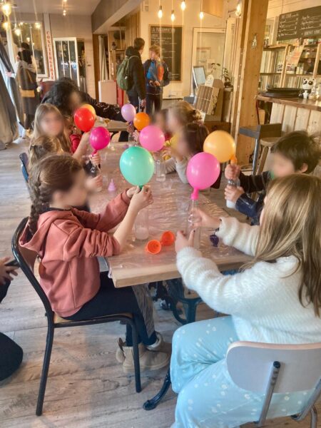 magie des réactions – ballons – Sabrina Grangé
